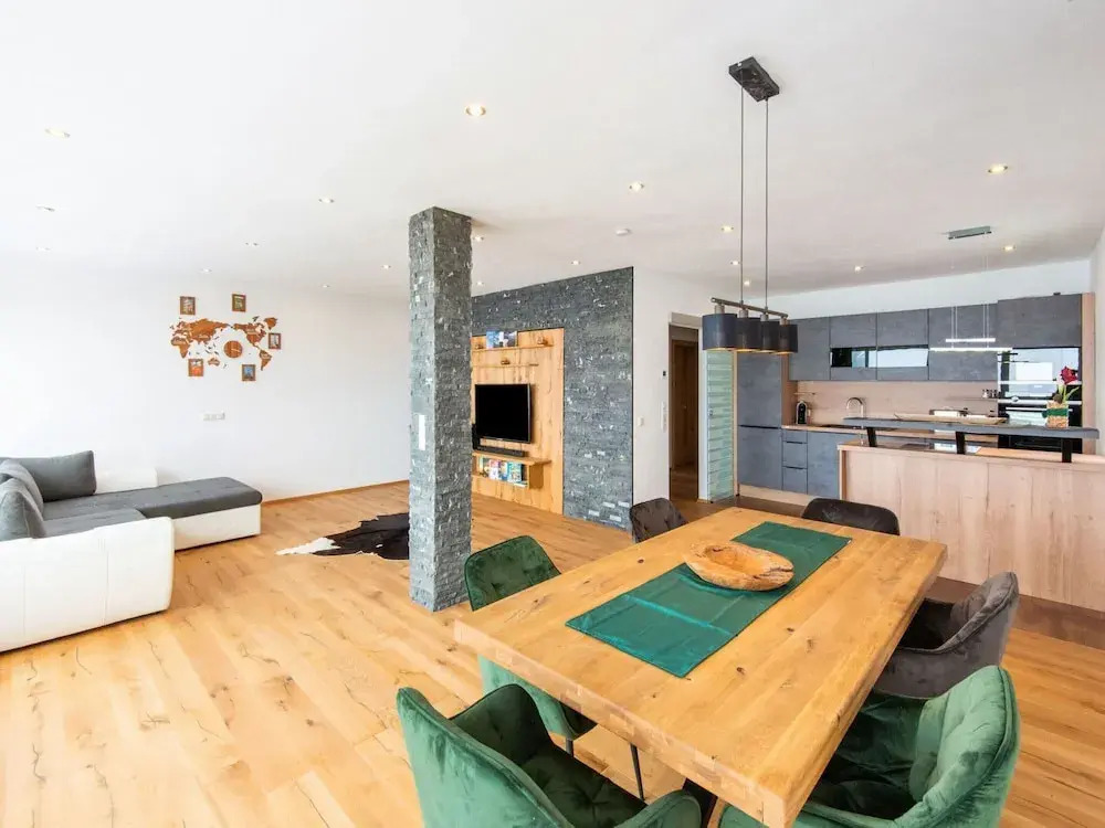 Chalet in Stuhlfelden Near Ski Slopes