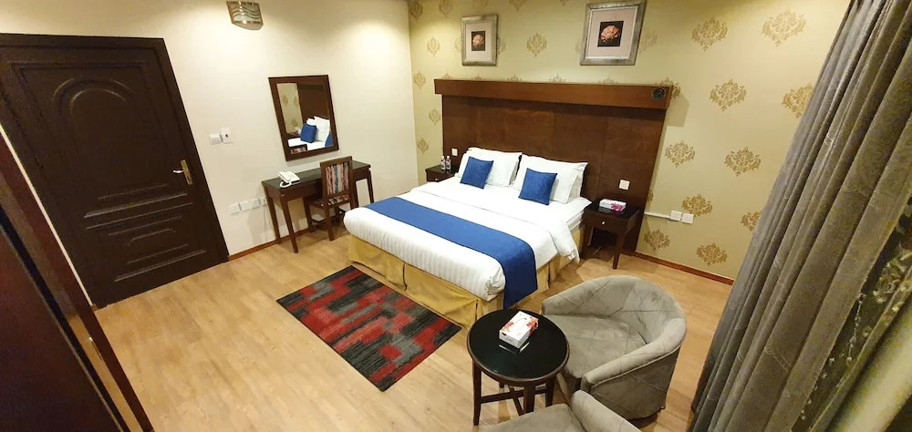 Saryet Al Hamra Hotel Apartments