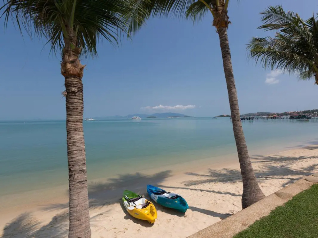 Ban Haad Sai - Beachfront Private Villa
