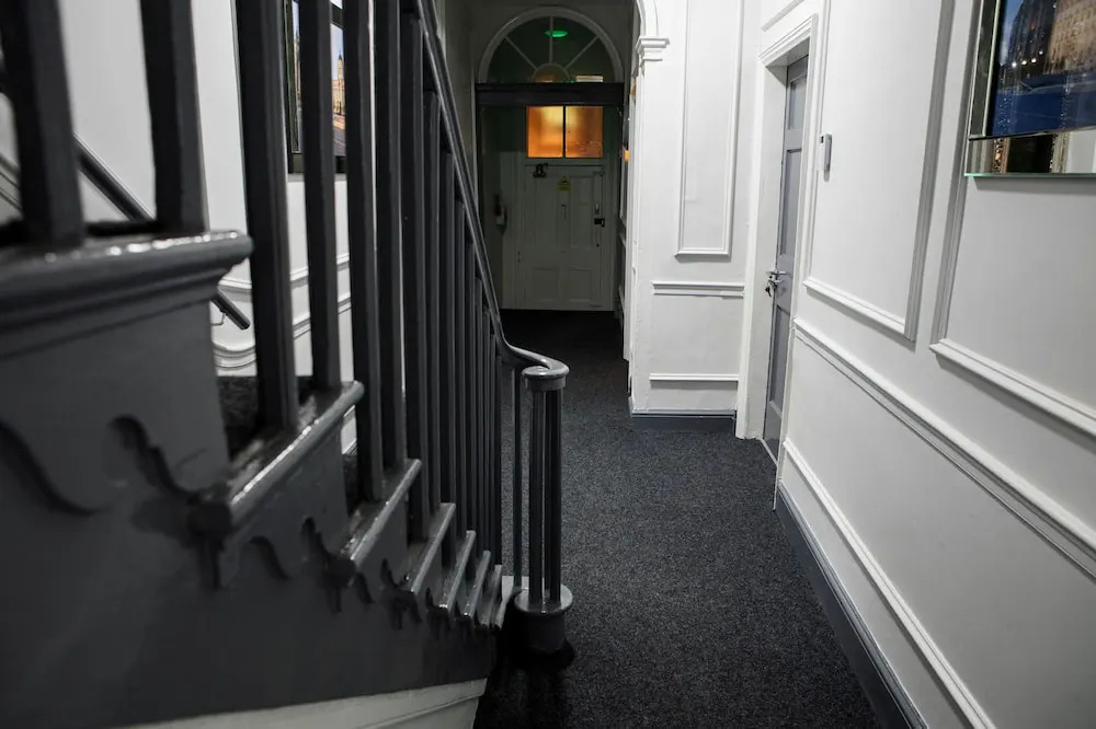 57 Rodney Street Hotel