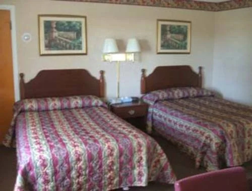 Four Season Motel
