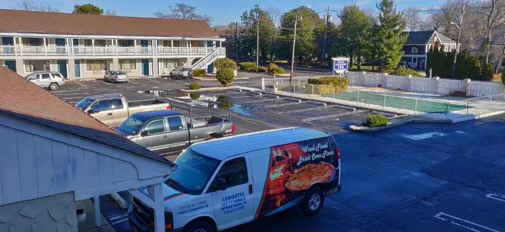 Point Pleasant Inn