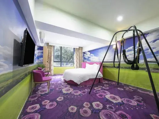 Shengbai Theme Hotel (Jiangbei Airport Branch)