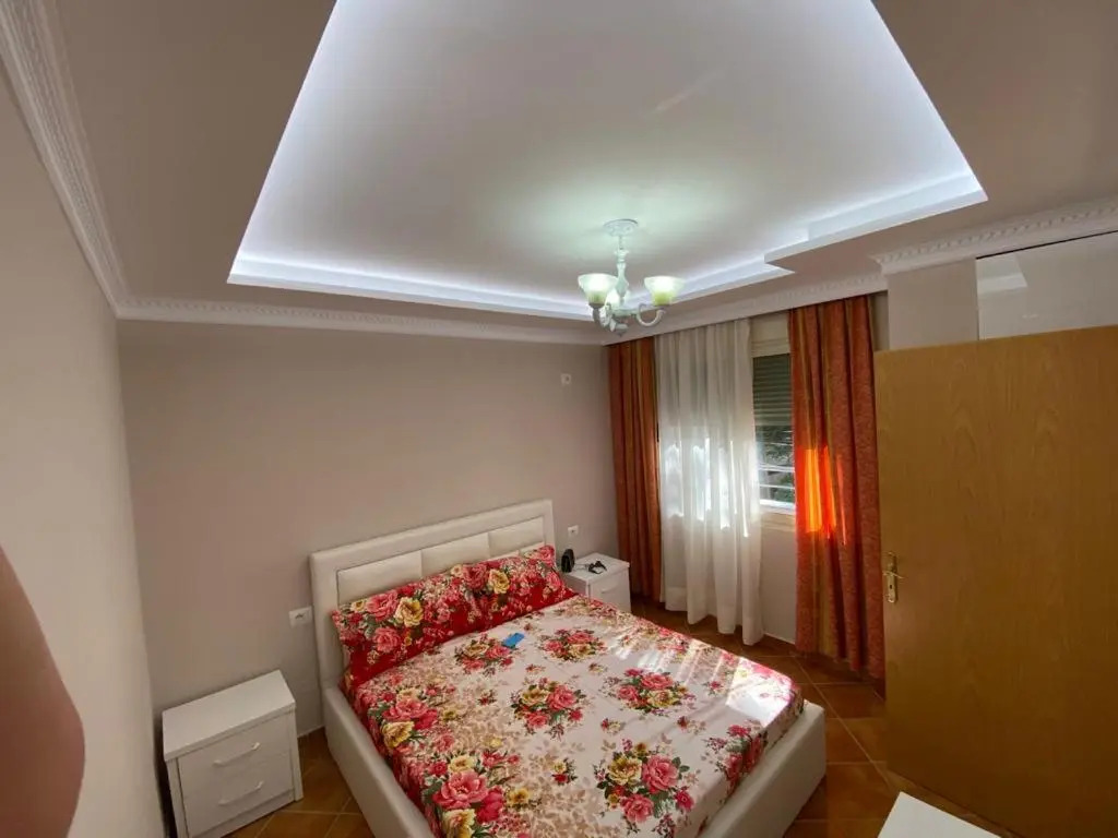 F&E Apartments