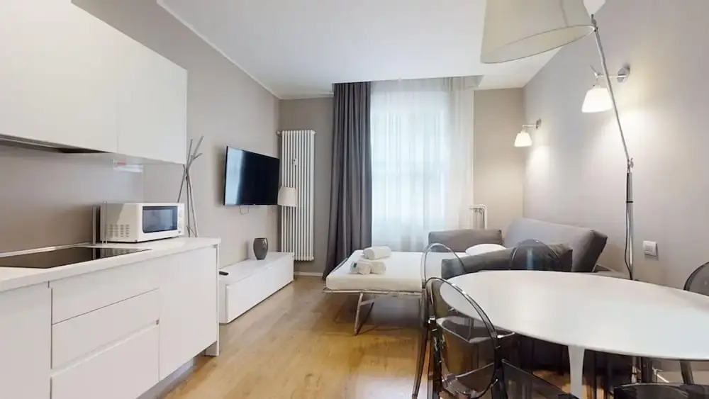 Freguglia E - Modern Cozy 1 BR Steps From Duomo