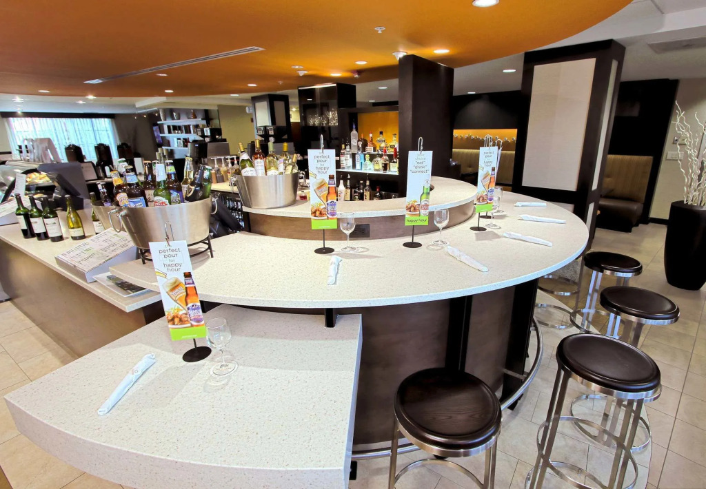 Courtyard by Marriott Los Angeles Pasadena Old Town