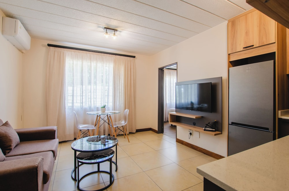 Melrose Corner Self-Catering Hotel Apartments