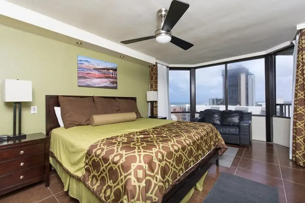 Saida Royale Condominium 9115