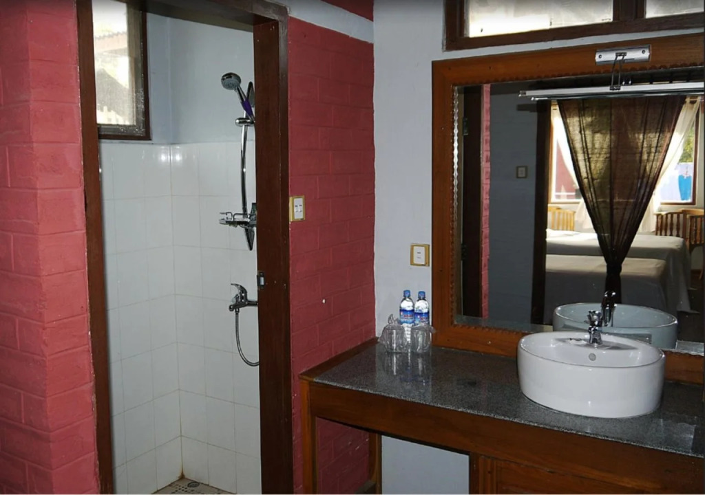 Pyi1 Guest House