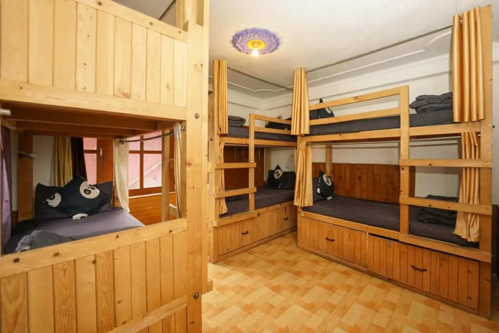 One Light Hostel