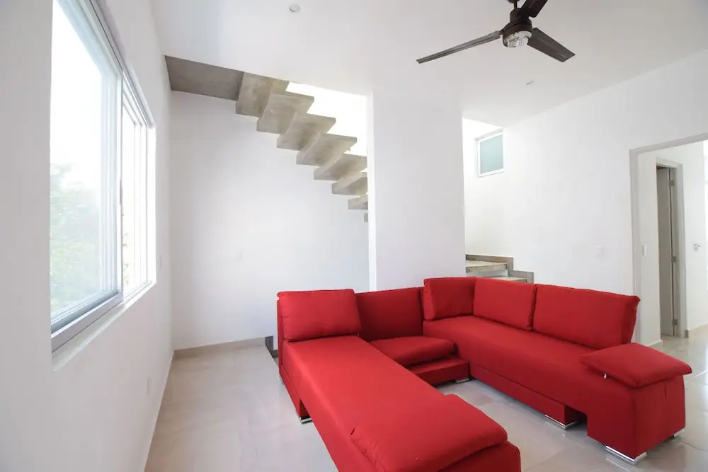 House in Cancun Near to the Airport, in a Family Neighborhood