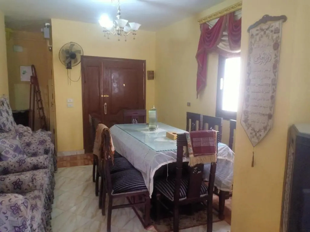 Shaer House