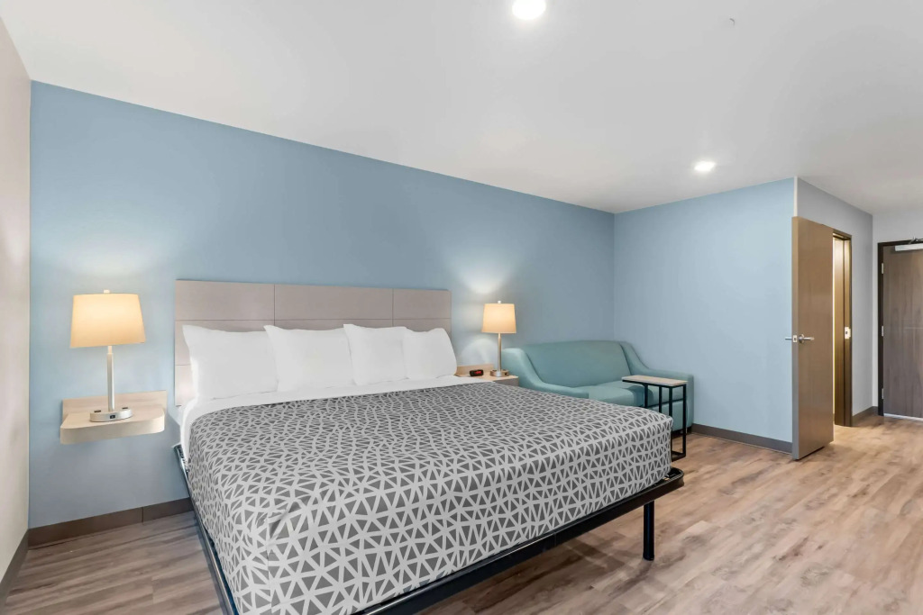 WoodSpring Suites Centennial - Denver Tech Center