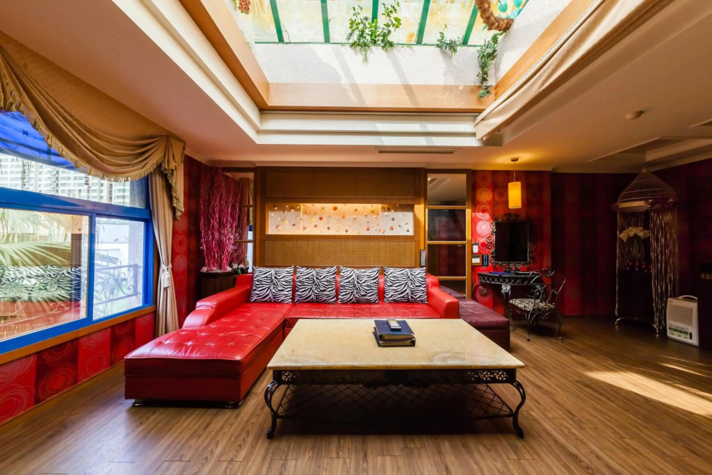 Lestar Motel