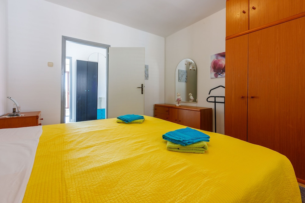 Apartments Budzyn