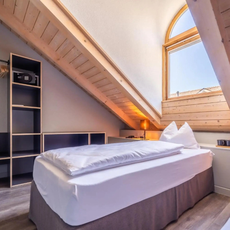 The HEY HOTEL