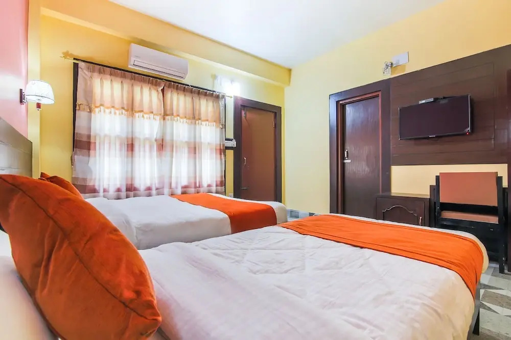 OYO 379 Holiday Resort