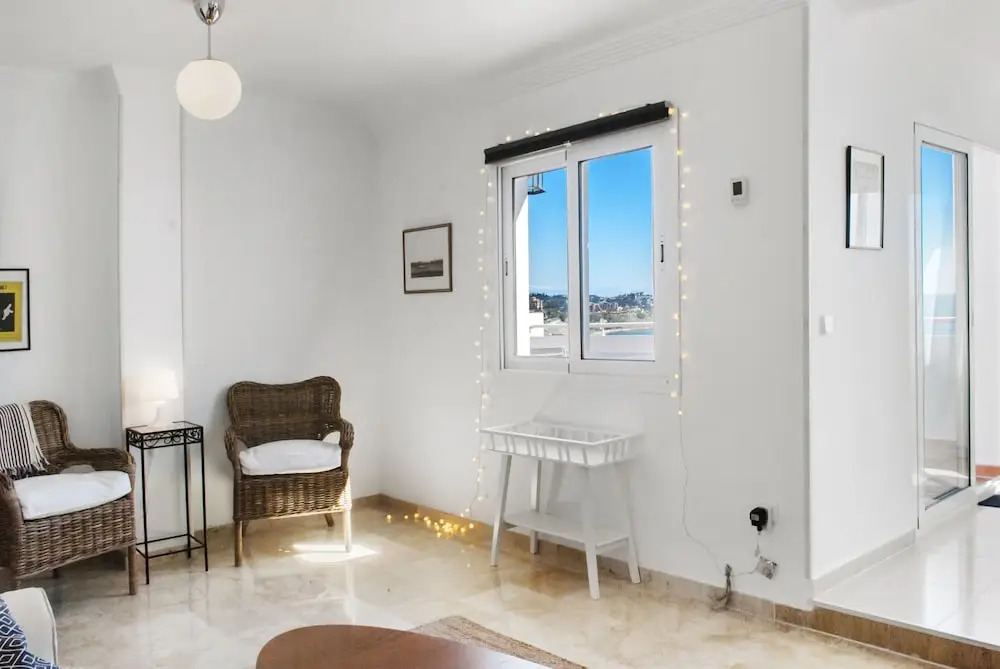 Beachclose Apartment with Large Terrace and Pool Ref 6