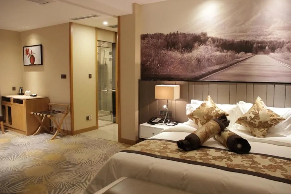 Xianning Youth Theme Hotel