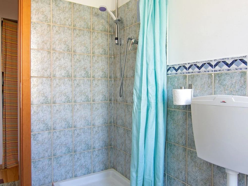 Homely Apartment in Genova with Sea nearby