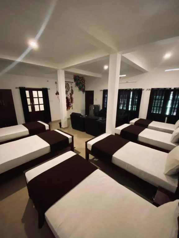 3 Hills Hostel