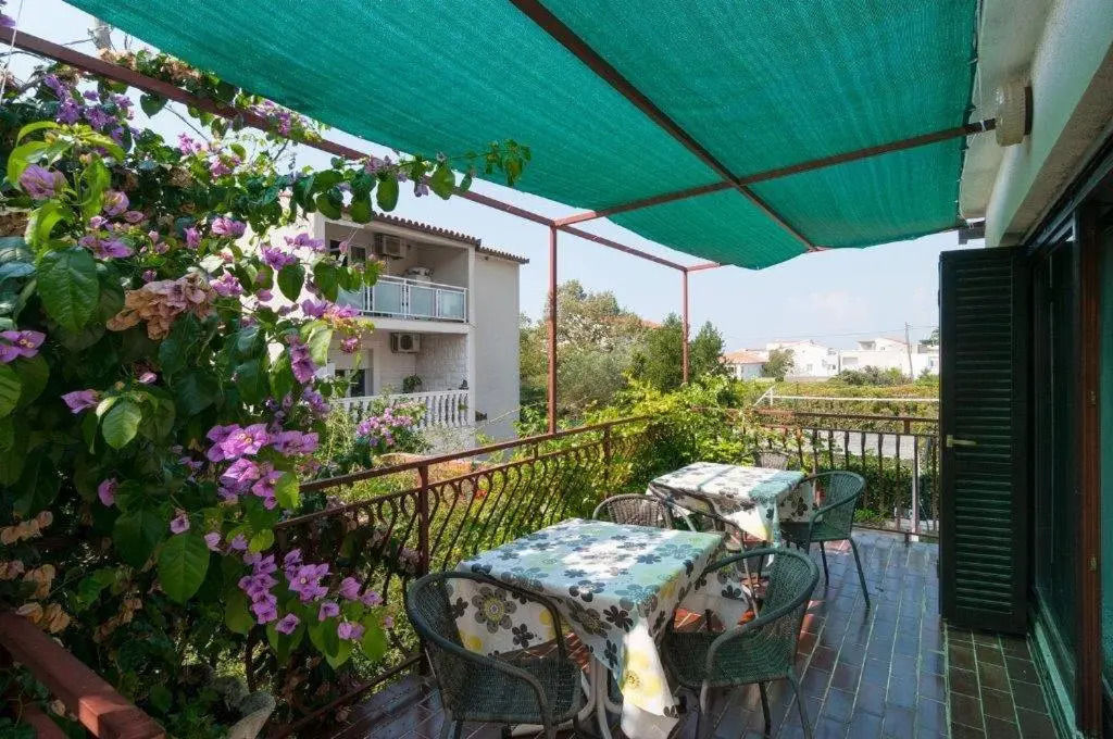 Great 3bedroom family apartment Podstrana