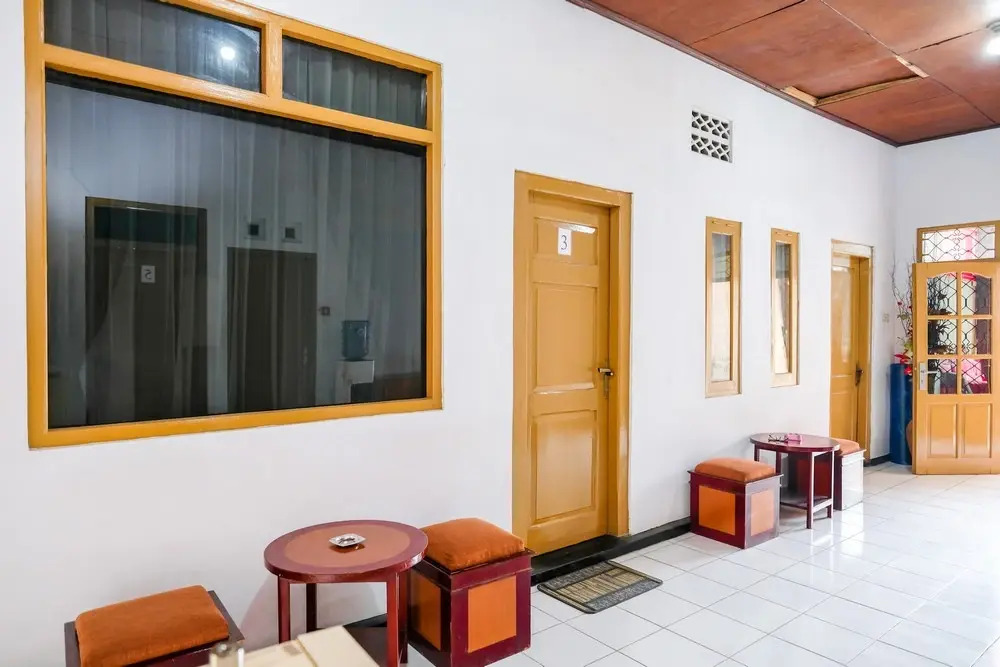 RedDoorz at Bluerose Homestay Tambi Dieng