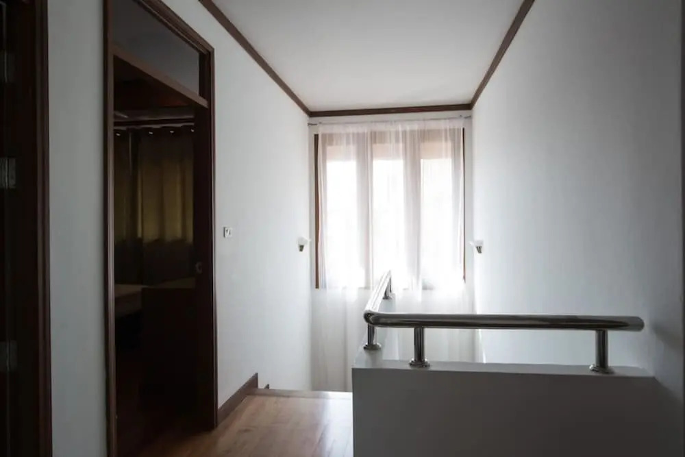 6 Bedroom Twin Villas on Beach Front Resort 25/12