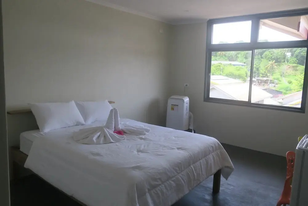 Zaru Hotel