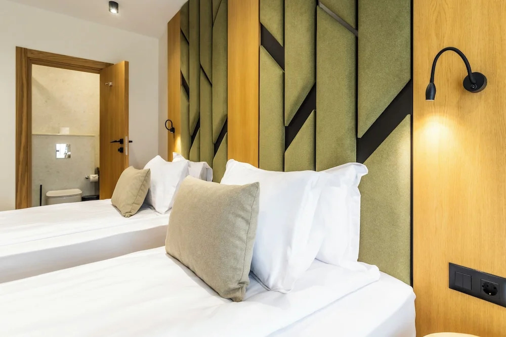 Natura All Seasons Boutique Hotel