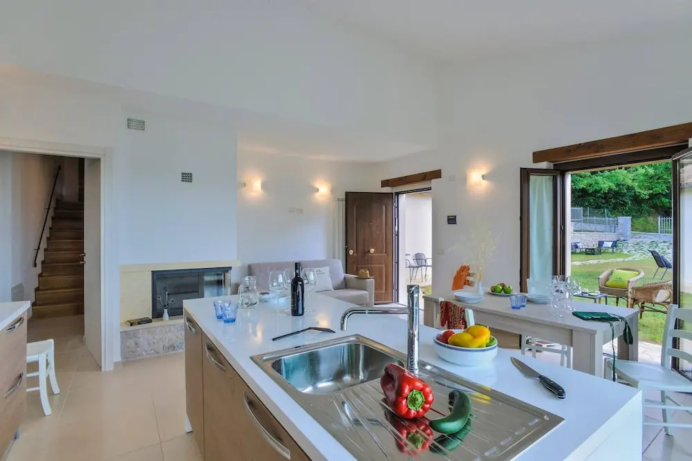 Acquanera 6&2 by Marche Holiday Villas