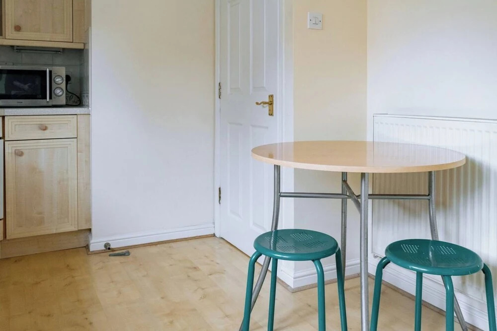Snug & Serene 2BD Flat - Roseburn