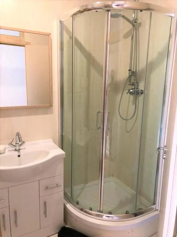 Studio Flat Without Kitchen at Kentish Town