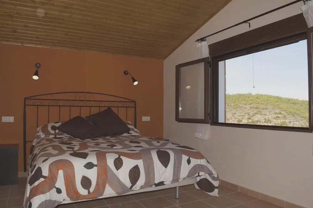 House With 6 Bedrooms in Albacete, With Wonderful Mountain View, Pool Access and Enclosed Garden