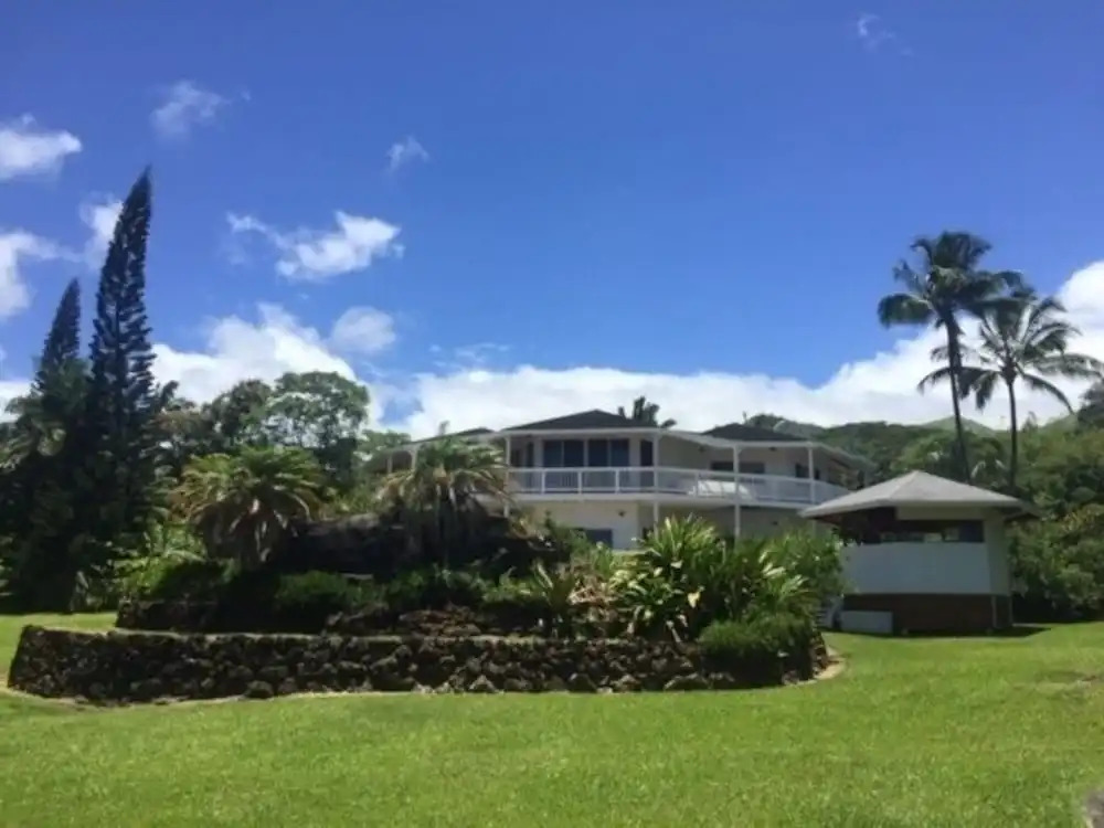 Hana 5 Bedroom Home