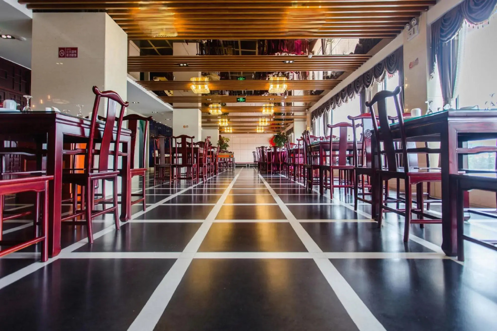 New Residence Hotel (Weihai Station)