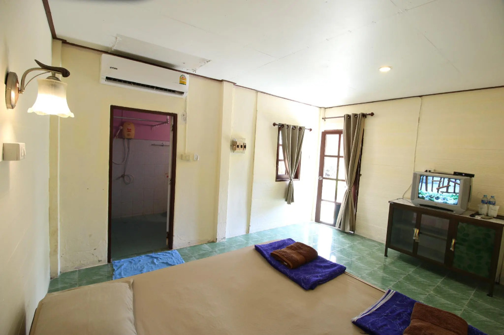 Best House Resort