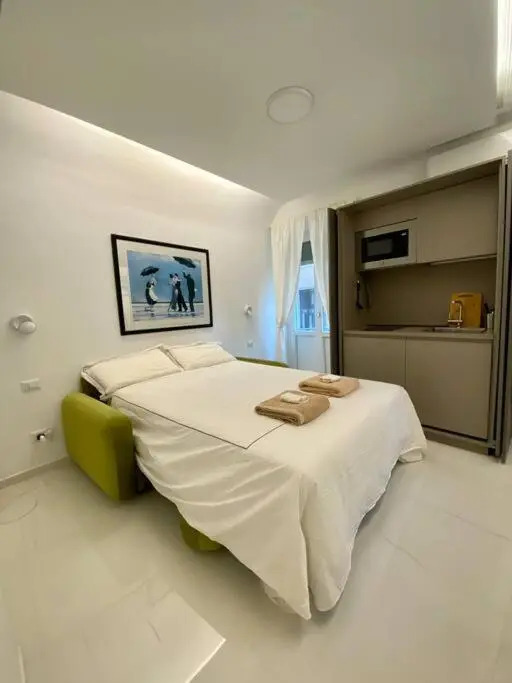 Cozy new studio in the center of Sanremo with balcony