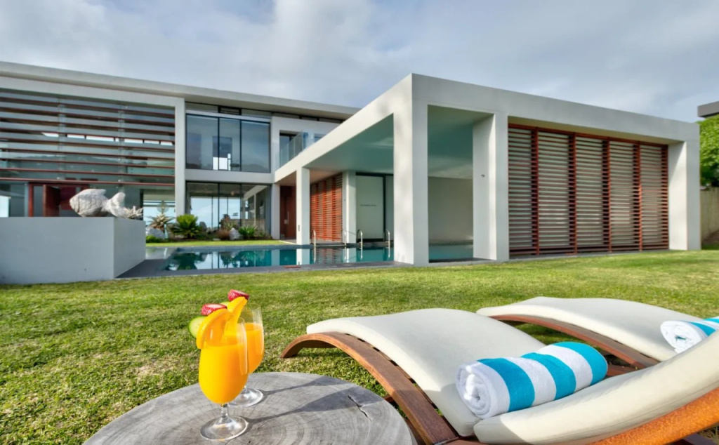 Oceans Villa