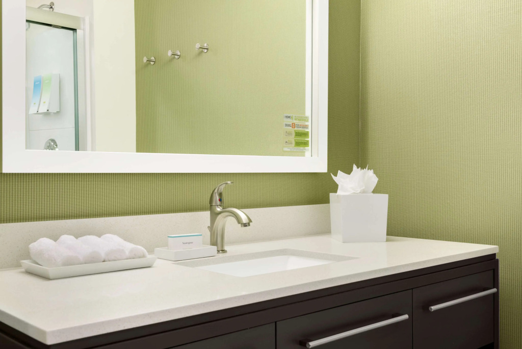 Home2 Suites By Hilton Menomonee Falls Milwaukee