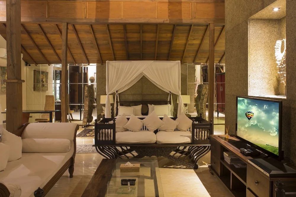 Citrus Tree Villas - Layla