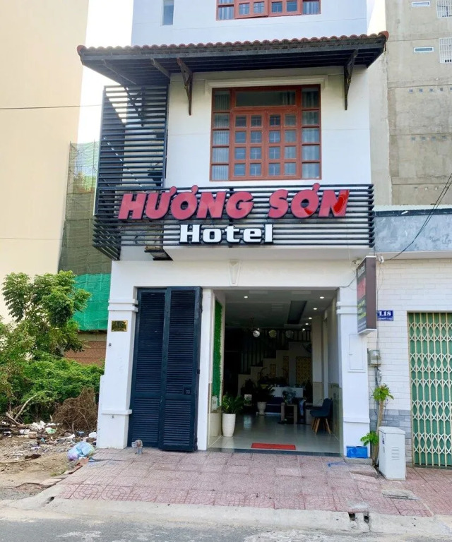 Huong Son Hotel