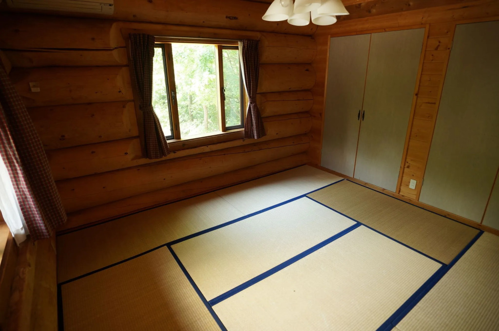 Hakuba Canadian Lodge
