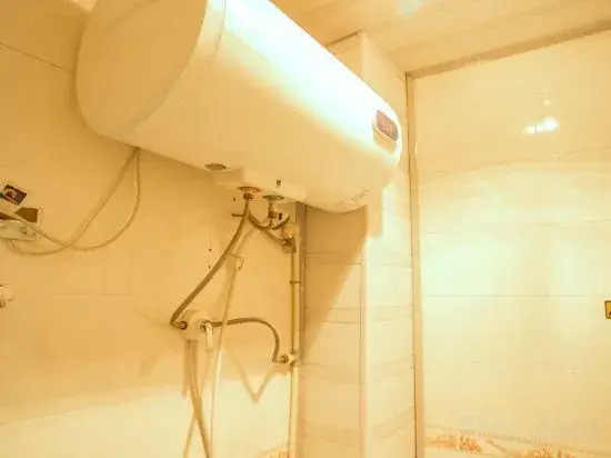 Luo Ping'an Xinju Express Hotel