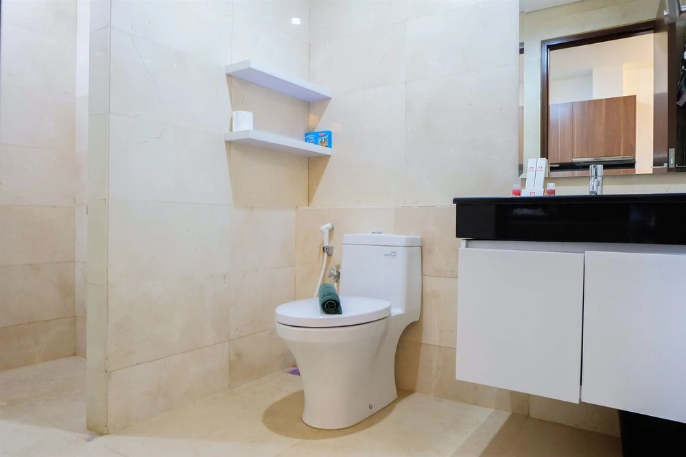 Modern and Homey 1BR L’Avenue Pancoran Apartment