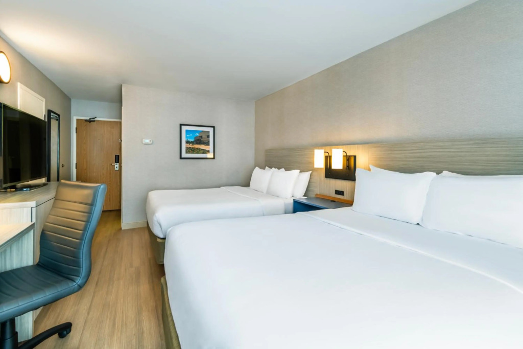Comfort Inn Ancienne-Lorette - Quebec Airport
