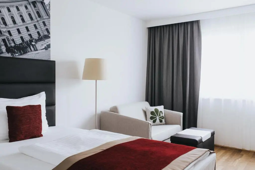 Parks 73 The Townhouse Hotel