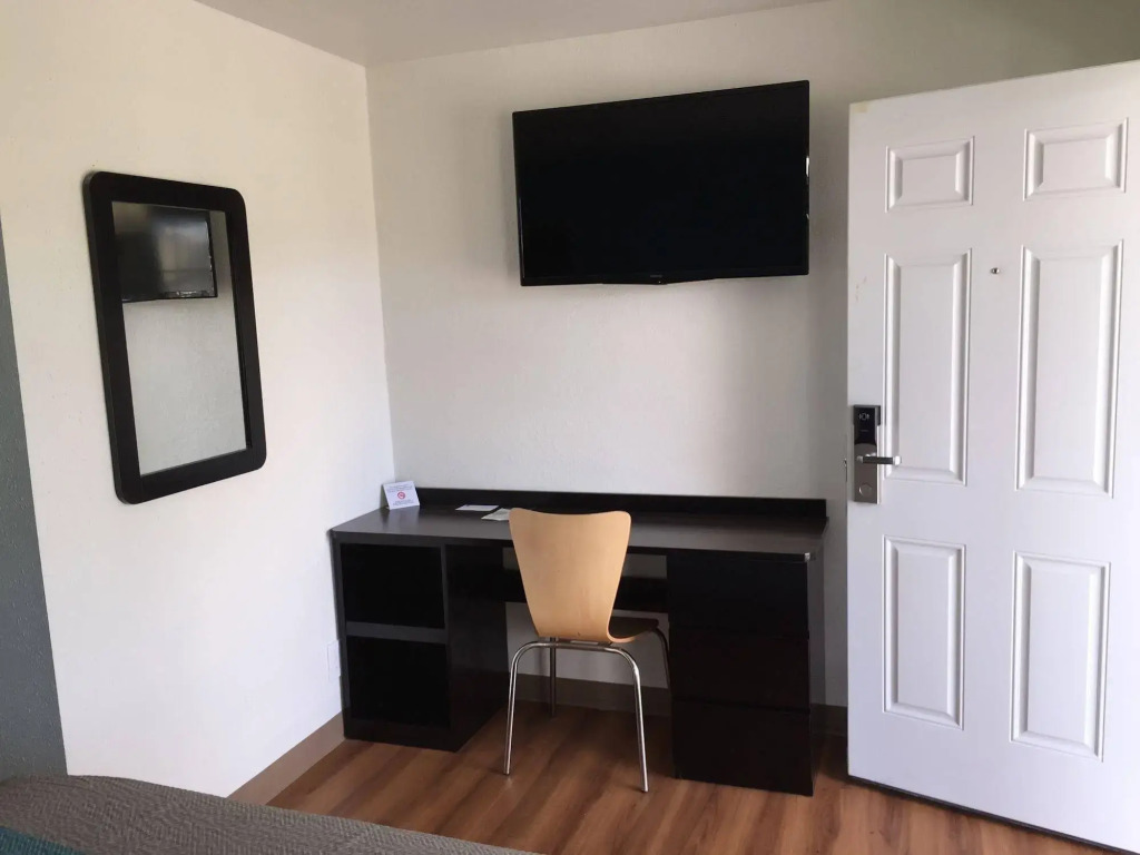Motel 6-Prairie Du Chien, WI
