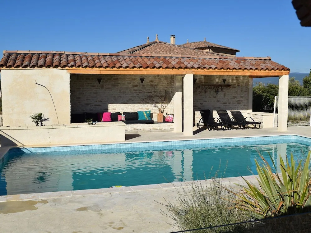 Lavish House in Ardeche With Shared Pool