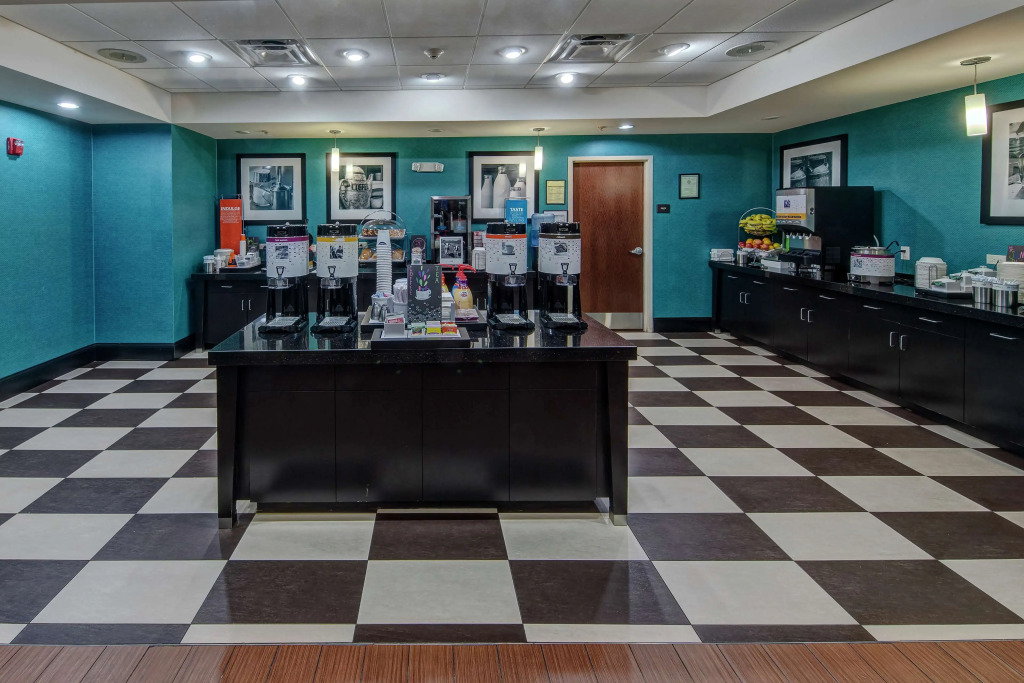 Hampton Inn & Suites Clarksville